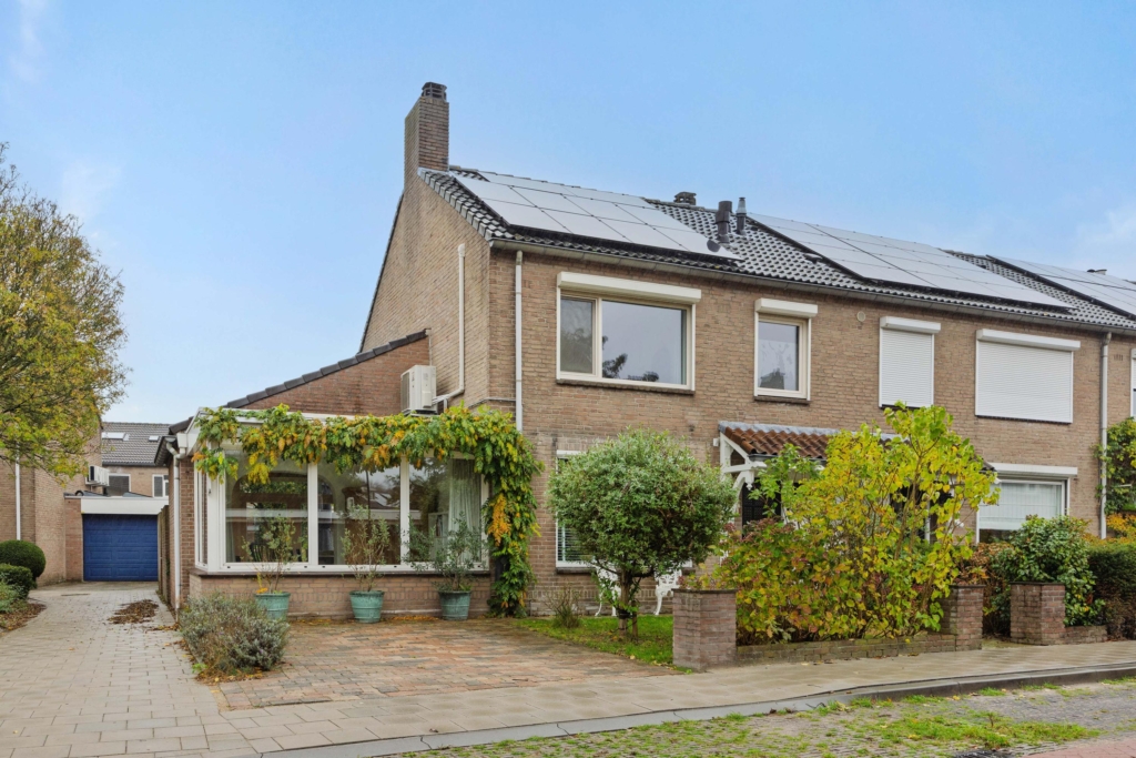 Hoekwoning te koop: De Braackenlaan 16, Schoonveld Vught