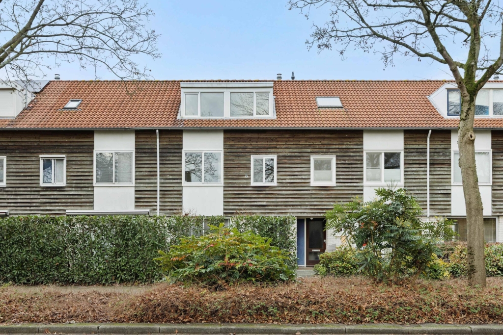 Tussenwoning te koop: Mastdammenhoeve 22, De Vughtse Hoeven Vught